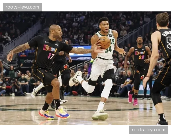 乔丹奥特减少伊戈达罗时间，假首发策略优化收官阵容